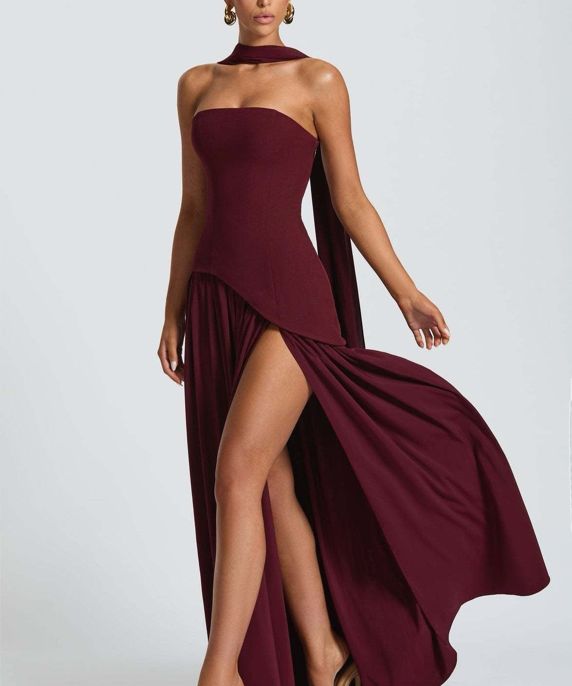 Beatriz - Elegáns Hosszú Ruha