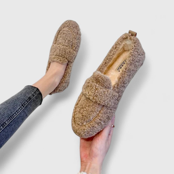 Solenne Slippers - Elegance at home, with comfortable convenience