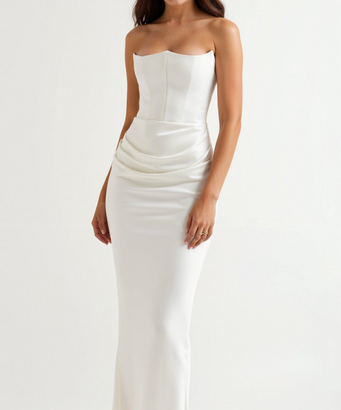 Esmeralda - Hosszú ruha fűzővel